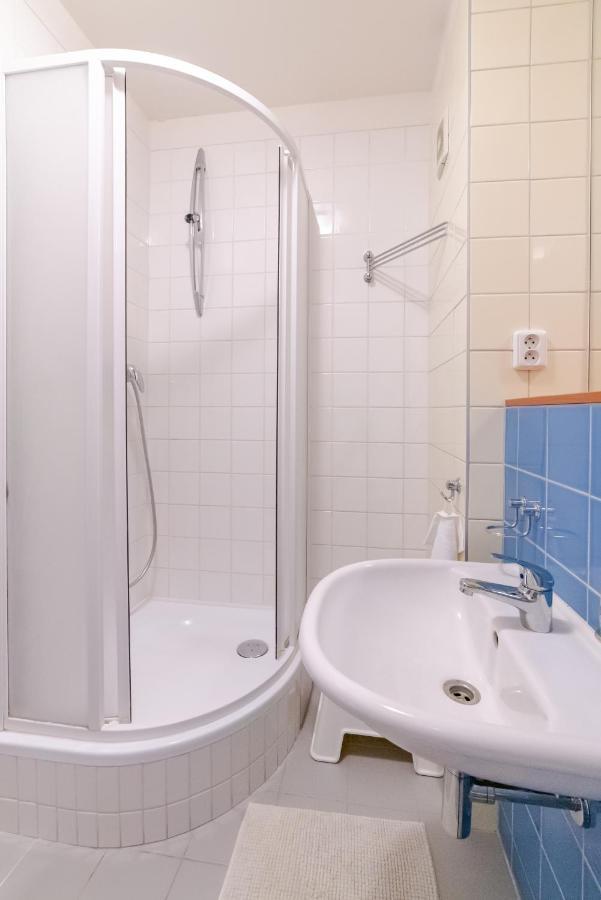 Strawberry Apartment Bratislava Exterior photo